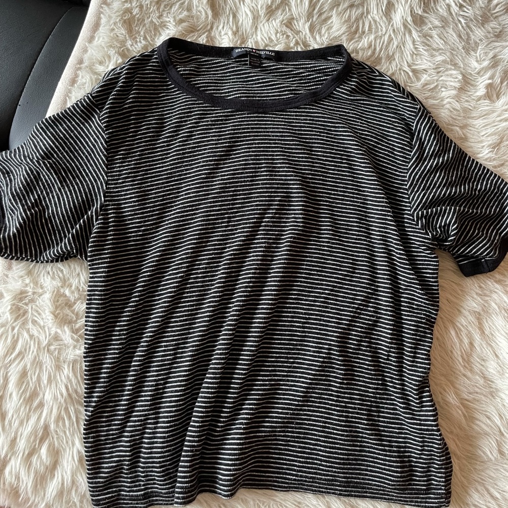 ‼️2 for $10‼️ Brandy Melville Crop Top